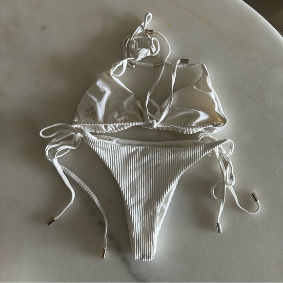 Monday Swimwear Palma Bikini - Picture 5 of 5